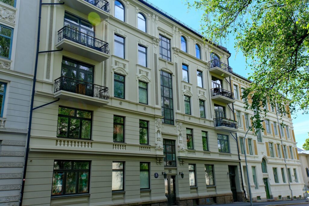 General Birchs gate 32 sett langs gaten
