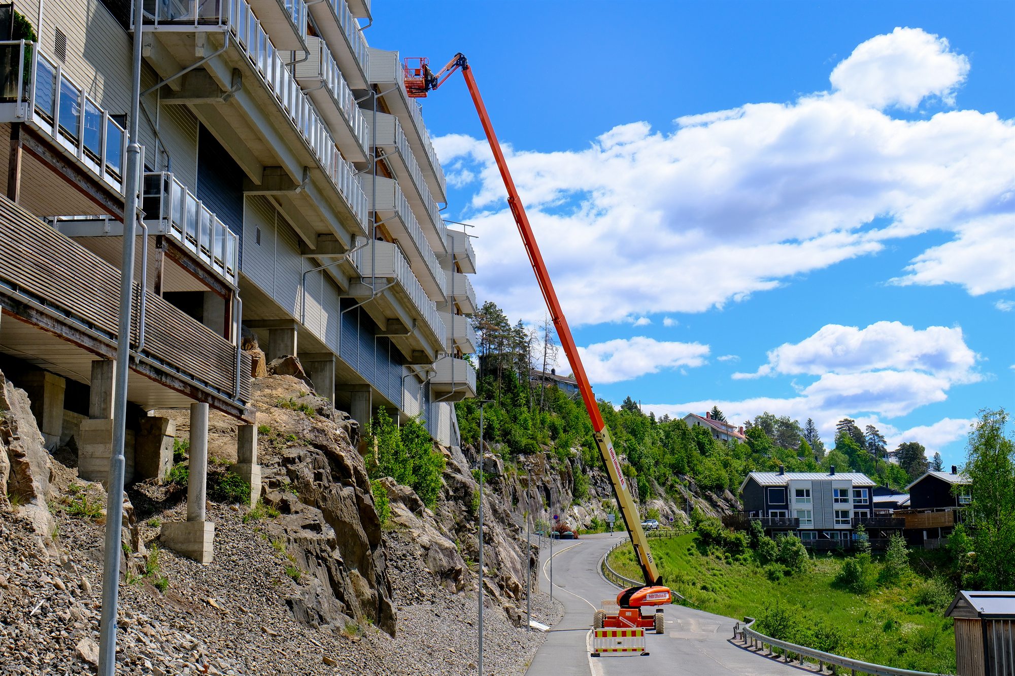 Lift ved terrasseblokk på Haugbro terrasse 120